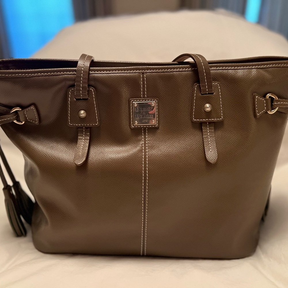 Dooney & Bourke Taupe Brown Tote